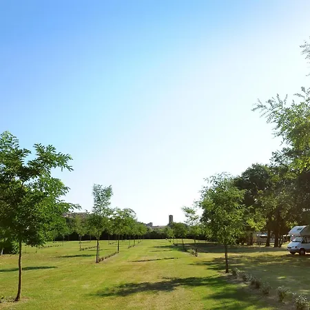 Parco Delle Piscine 홀리데이파크 4*