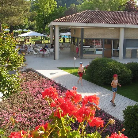 Parco Delle Piscine 4* סרטאנו